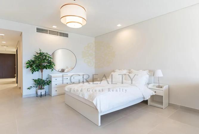 938339 - Property Image 2