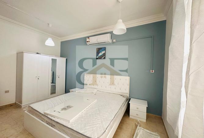 981880 - Property Image 2