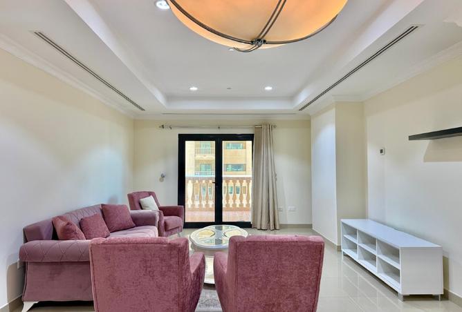 984874 - Property Image 2