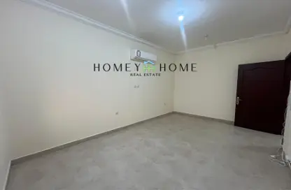 Apartment - 2 Bedrooms - 2 Bathrooms for rent in Bin Omran - Fereej Bin Omran - Doha