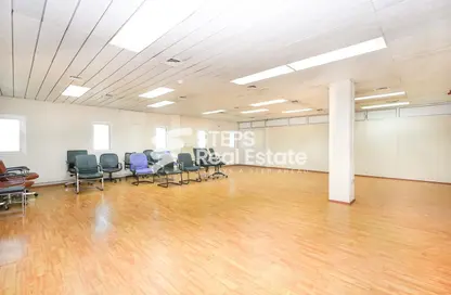 Office Space - Studio - 1 Bathroom for rent in Financial Square - C-Ring - Doha