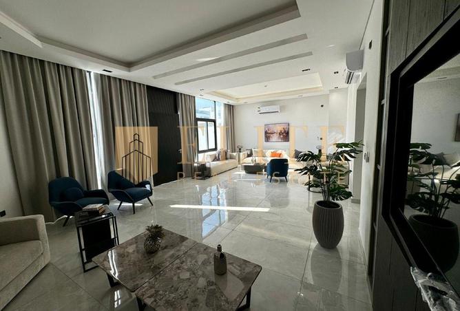 998770 - Property Image 3