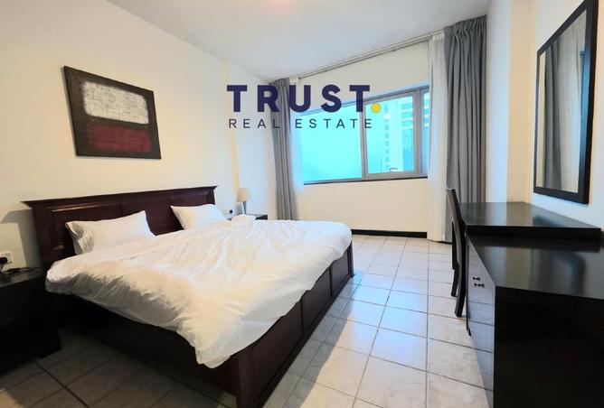 982040 - Property Image 3