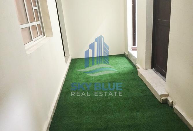 992379 - Property Image 2