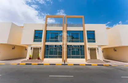 فيلا - 6 غرف نوم - 4 حمامات للبيع في الوكير - الوكير - الوكرة