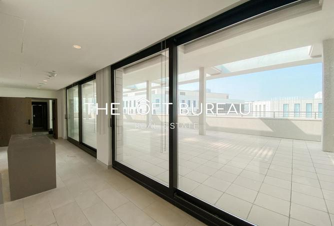 962717 - Property Image 3