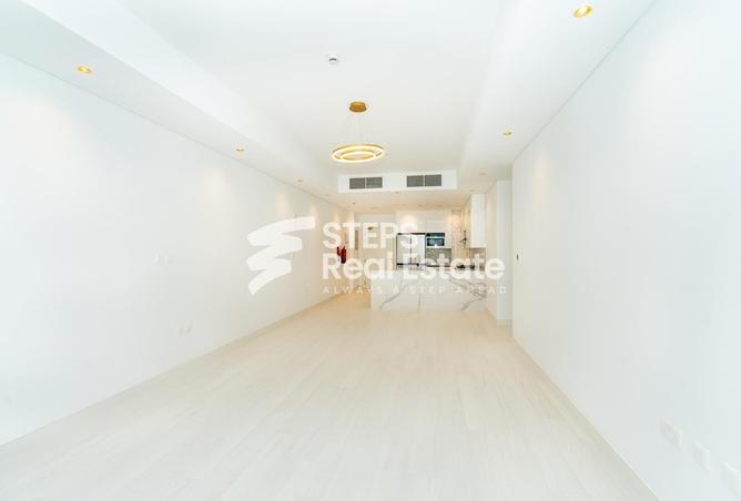 Apartment - 3 Bedrooms - 2 Bathrooms for sale in Lusail City - Lusail