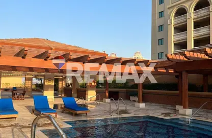 Apartment - 2 Bedrooms - 3 Bathrooms for rent in West Porto Drive - Porto Arabia - The Pearl Island - Doha