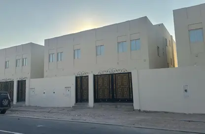 شقة - 2 غرف نوم - 2 حمامات للايجار في فلل النجمة - جنوب مويثر - منطقة مويثر - الدوحة
