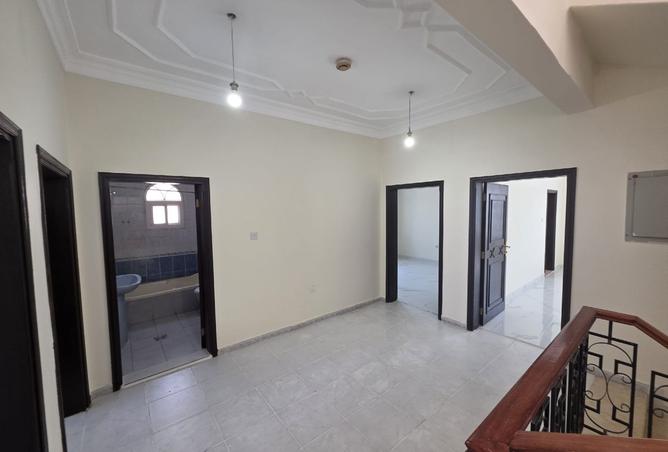 971153 - Property Image 3