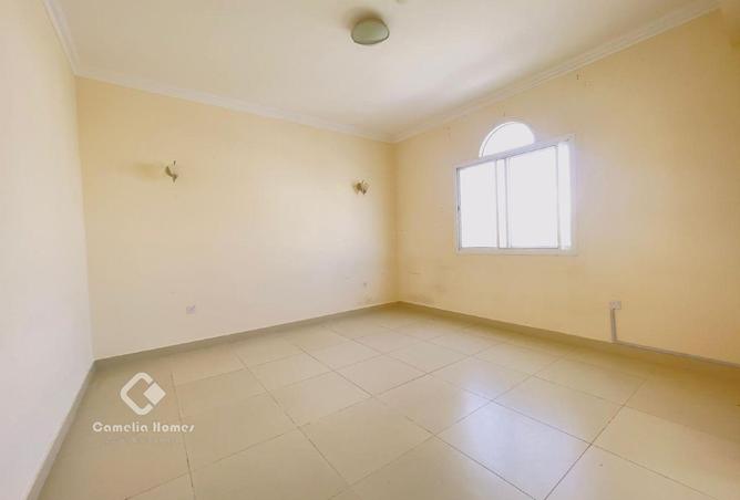 929520 - Property Image 3