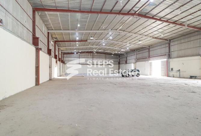 990736 - Property Image 3