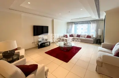 Penthouse - 1 Bedroom - 2 Bathrooms for rent in Marina Gate - Porto Arabia - The Pearl Island - Doha