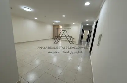 Apartment - 2 Bedrooms - 2 Bathrooms for rent in Al Nasr Street - Al Nasr - Doha