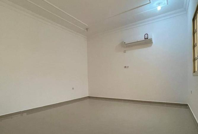 935769 - Property Image 3