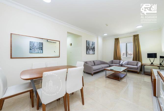 979329 - Property Image 2