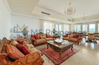 Apartment - 3 Bedrooms - 4 Bathrooms for rent in West Porto Drive - Porto Arabia - The Pearl Island - Doha