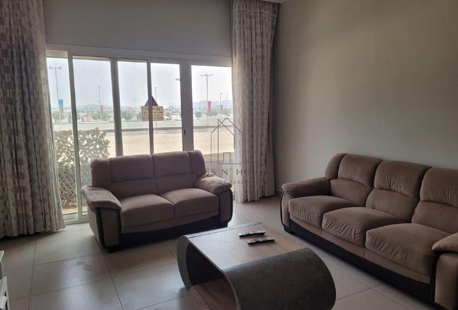 979457 - Property Image 2