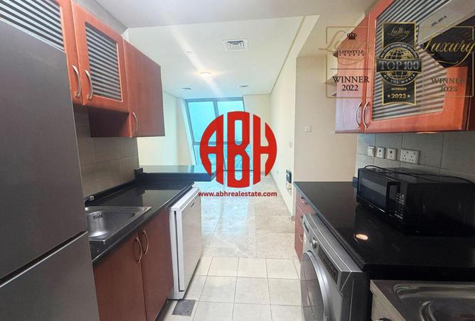 998922 - Property Image 2