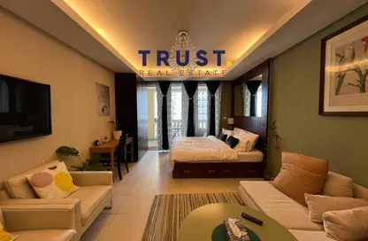 Apartment - Studio - 1 Bathroom for rent in Floresta Gardens - Floresta Gardens - The Pearl Island - Doha