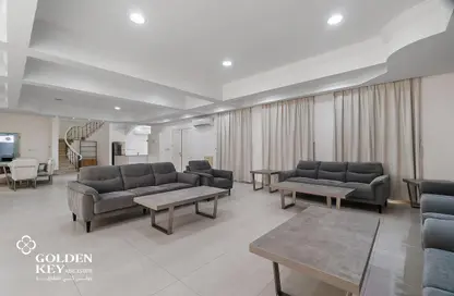 Villa - 4 Bedrooms - 5 Bathrooms for rent in West Bay Lagoon Street - West Bay Lagoon - Doha