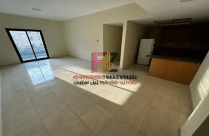 Apartment - 2 Bedrooms - 3 Bathrooms for rent in Catania - La Piazza - Fox Hills - Lusail
