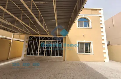 مجمع سكني - 5 غرف نوم - 6 حمامات للايجار في شارع  بو هامو - أبو هامور - الدوحة