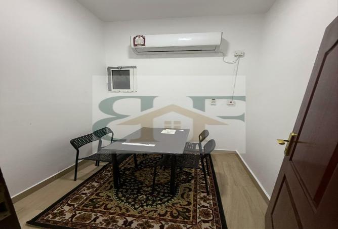 975431 - Property Image 3