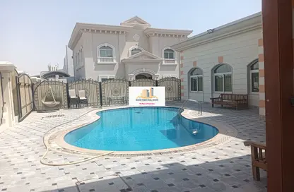 Compound - 4 Bedrooms - 4 Bathrooms for rent in Al Waab - Doha