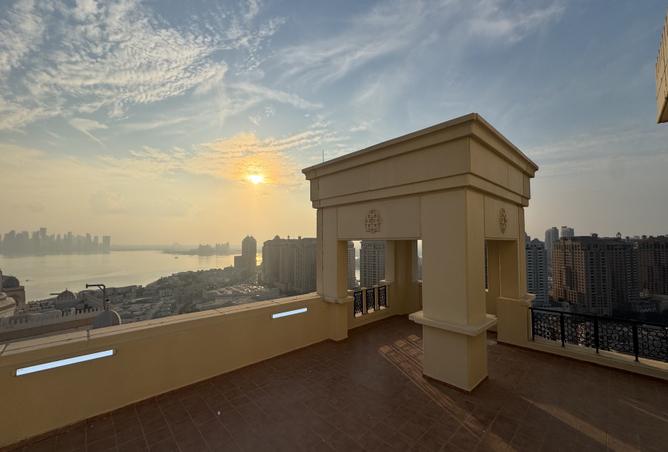 985619 - Property Main Image