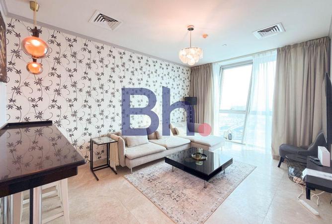 983689 - Property Image 2