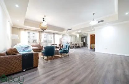 شقة - 3 غرف نوم - 5 حمامات للبيع في برج 8 - بورتو أرابيا - جزيرة اللؤلؤة - الدوحة