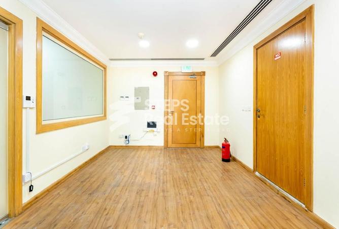 992892 - Property Main Image