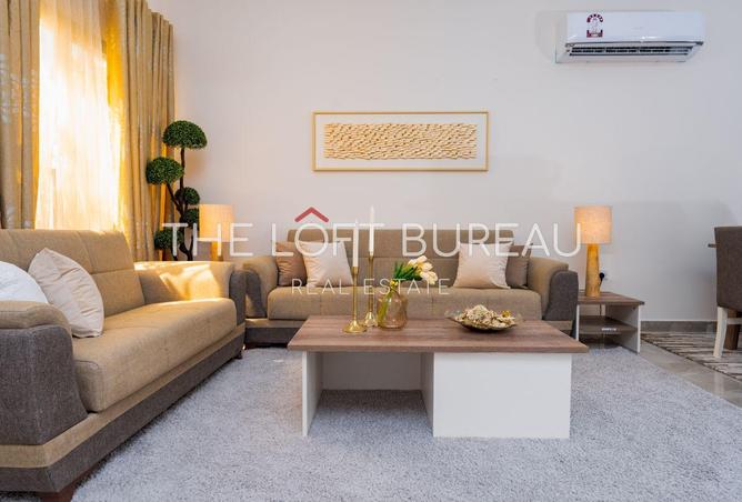 928423 - Property Image 3