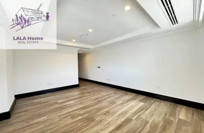 Apartment - 1 Bedroom - 2 Bathrooms for rent in Viva Central - Viva Bahriyah - The Pearl Island - Doha