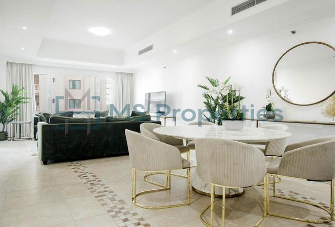 994817 - Property Image 2