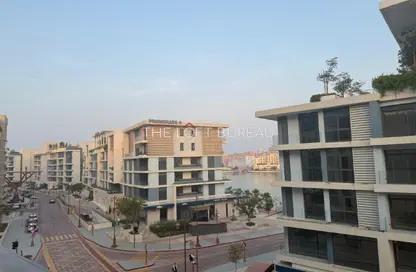 Apartment - 2 Bedrooms - 4 Bathrooms for rent in Gewan Island - The Pearl Island - Doha