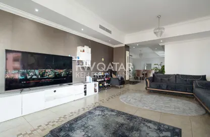 Apartment - 3 Bedrooms - 3 Bathrooms for rent in West Porto Drive - Porto Arabia - The Pearl Island - Doha Apartment - 3 Bedrooms - 3 Bathrooms for rent in West Porto Drive - Porto Arabia - The Pearl Island - Doha