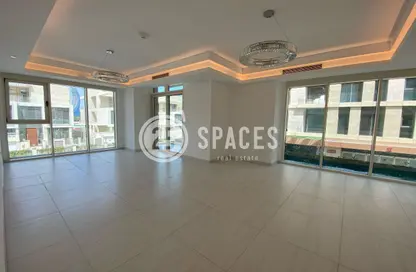 Apartment - 3 Bedrooms - 5 Bathrooms for sale in Gewan Island - The Pearl Island - Doha