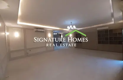 Villa - 5 Bedrooms - 7 Bathrooms for rent in Abdul Rahman Bin Jassim Street - Mesaieed Road - Al Wakra