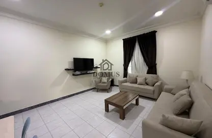 Apartment - 2 Bedrooms - 2 Bathrooms for rent in Tadmur Street - Old Airport Road - Doha