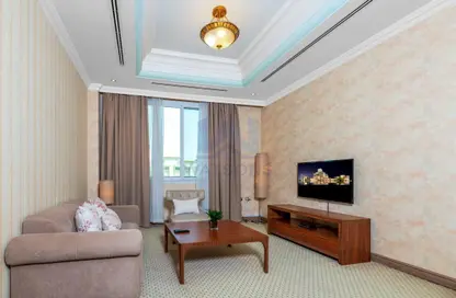 Apartment - 1 Bedroom - 2 Bathrooms for rent in Al Sadd - Al Sadd - Doha