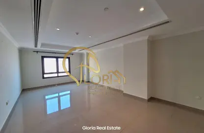 Apartment - 1 Bedroom - 2 Bathrooms for sale in East Porto Drive - Porto Arabia - The Pearl Island - Doha
