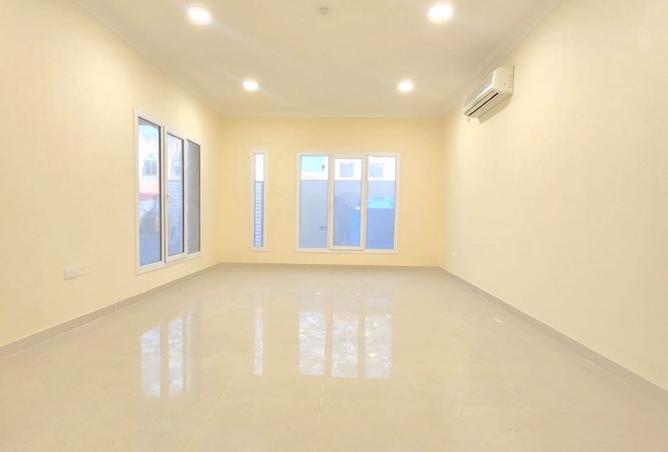 991511 - Property Image 3