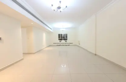 شقة - 3 غرف نوم - 3 حمامات للايجار في المنصورة - المنصورة - الدوحة