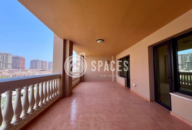 910599 - Property Image 3