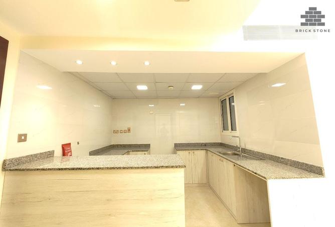 956959 - Property Image 3