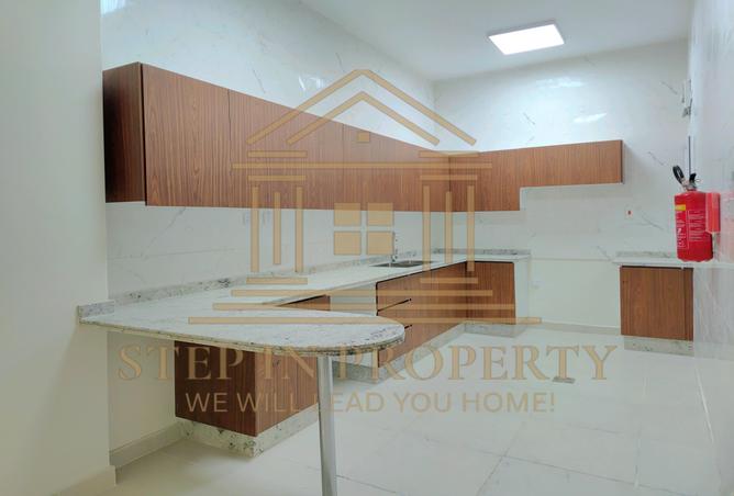 996507 - Property Image 3