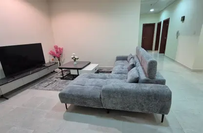 Apartment - 2 Bedrooms - 2 Bathrooms for rent in Al Sadd Road - Al Sadd - Doha