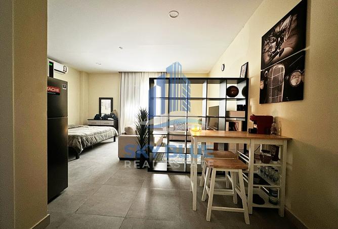 998343 - Property Image 2